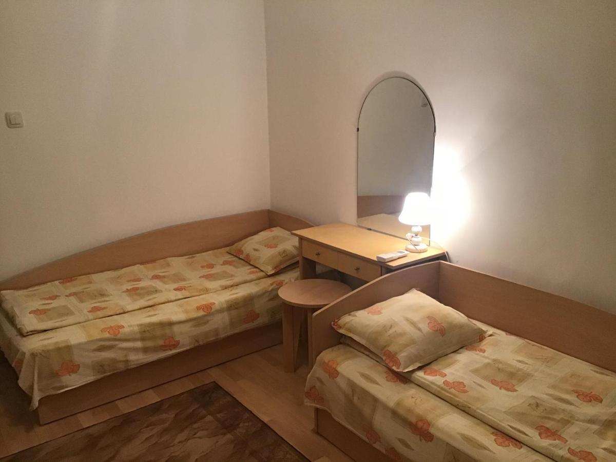 Aurora Guest House เนเซบาร์ ภายนอก รูปภาพ