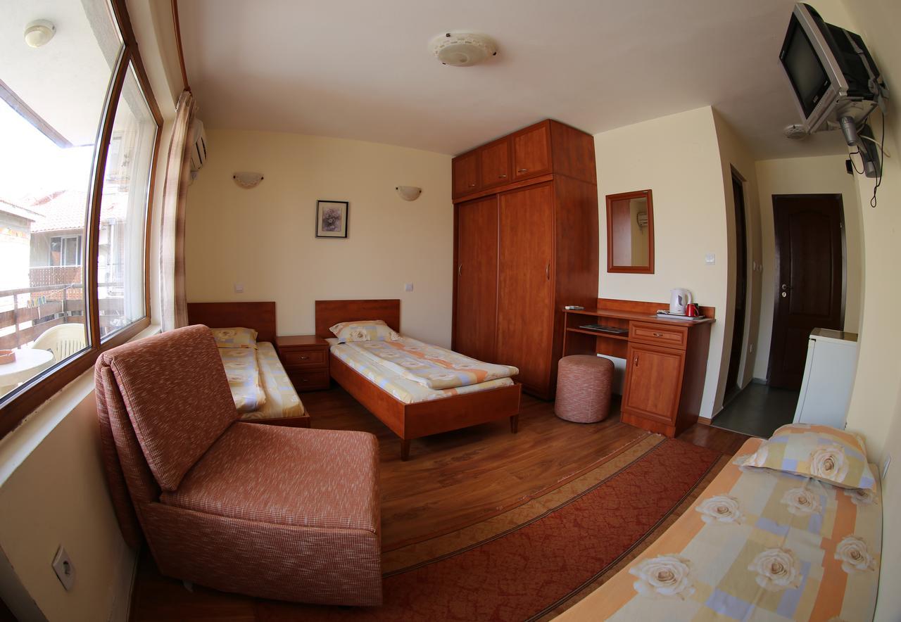 Aurora Guest House เนเซบาร์ ภายนอก รูปภาพ